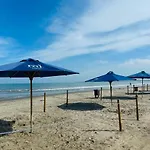 Apto con Club de playa al Norte de Cartagena